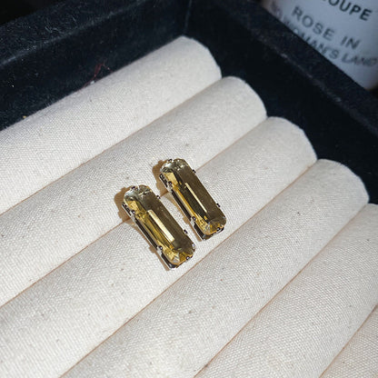 Simple Style Rectangle Stud Earrings For Women In Copper With Zircon Inlay