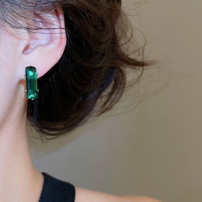 Simple Style Rectangle Stud Earrings For Women In Copper With Zircon Inlay