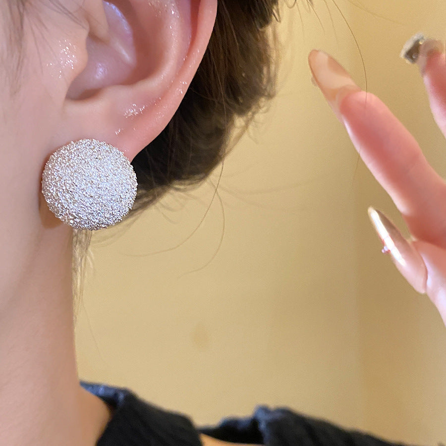 For Stud Earrings In Golden Alloy, Elegant And Durable Jewelry Accessory