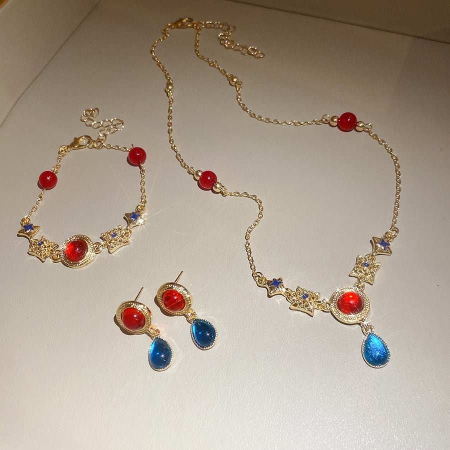 Round Retro Alloy Necklace In Red, For Stylish Vintage Look, 1 Set