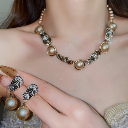 Retro Round Imitation Pearl Necklace For Women In Golden Color, Perfect For Daily Wear