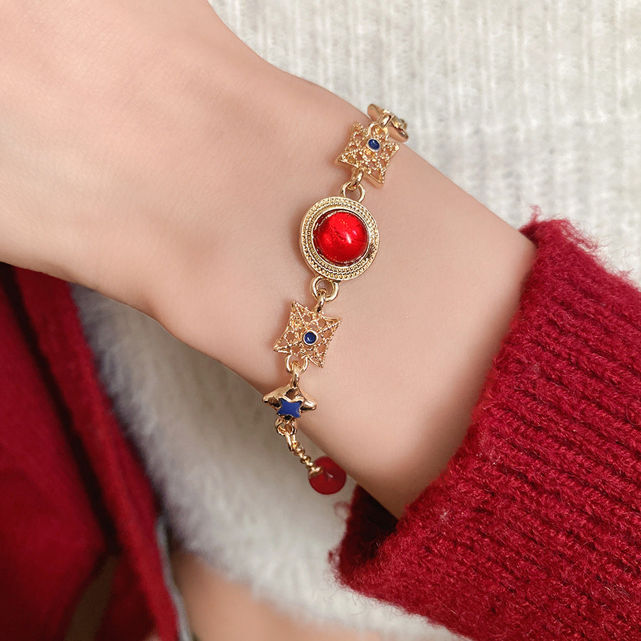 Round Retro Alloy Necklace In Red, For Stylish Vintage Look, 1 Set