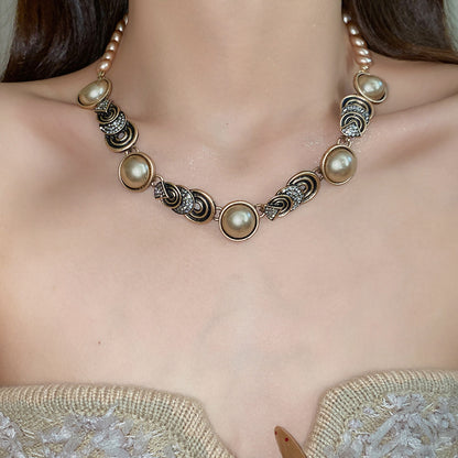 Retro Round Imitation Pearl Necklace For Women In Golden Color, Perfect For Daily Wear
