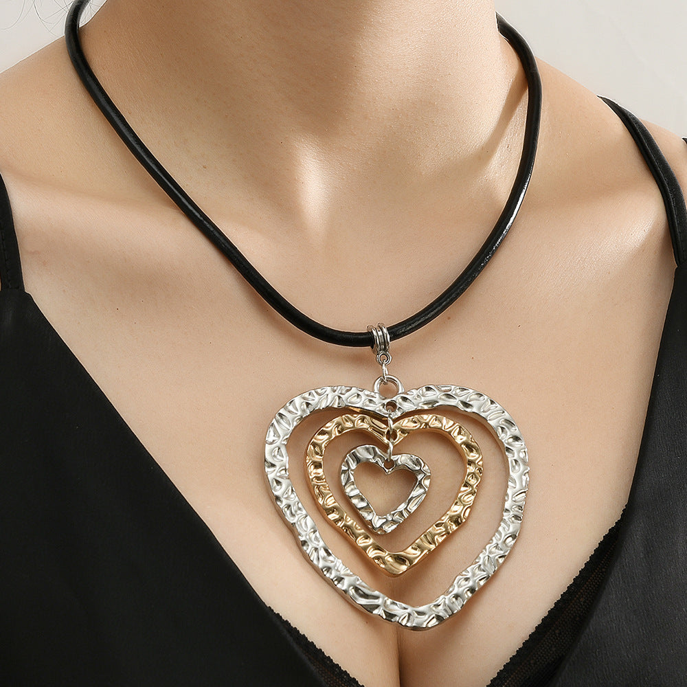 Heart Shape Necklace For Women In Black, Elegant Pendant Jewelry For Everyday Wear
