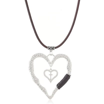 Heart Shape Sweater Chain Necklace For Women Featuring Durable Leather Rope