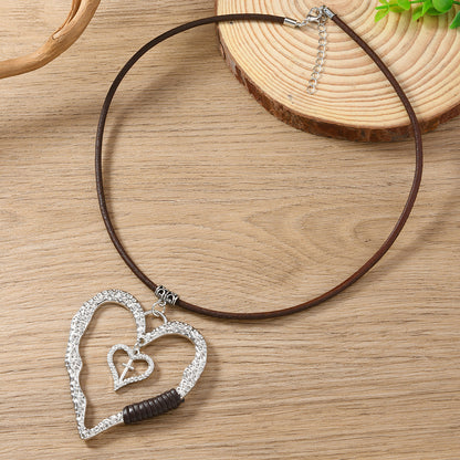 Heart Shape Sweater Chain Necklace For Women Featuring Durable Leather Rope