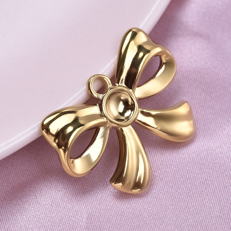 Golden Bow Tie Pendant For Stylish Looks Made Of Durable 304 Stainless Steel