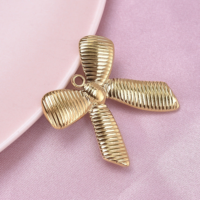 Golden Bow Tie Pendant For Stylish Looks Made Of Durable 304 Stainless Steel