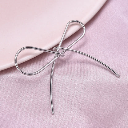 Golden Bow Tie Pendant For Stylish Looks Made Of Durable 304 Stainless Steel
