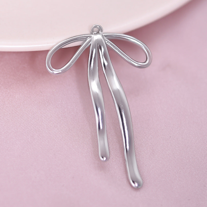 Golden Bow Tie Pendant For Stylish Looks Made Of Durable 304 Stainless Steel