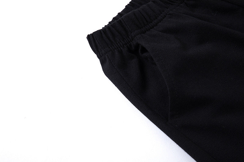 Sporty Letter Pattern Cotton Shorts For Children In Dyed Black, Perfect For Summer Wear