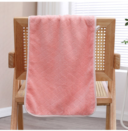 Soft And Absorbent Bath Towel For Everyday Use