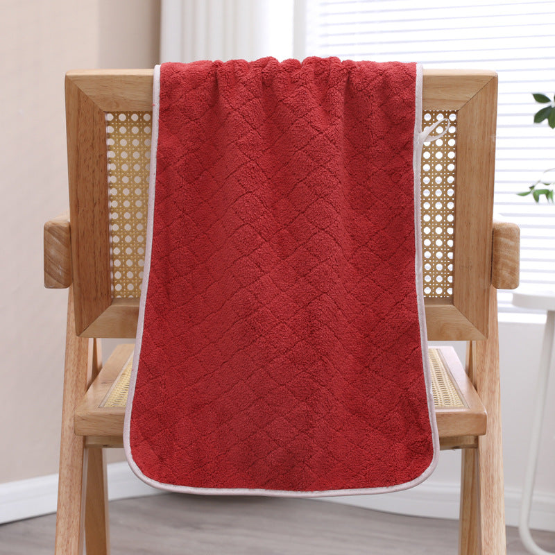 Soft And Absorbent Bath Towel For Everyday Use