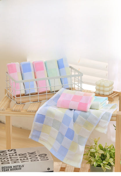 Soft And Absorbent Towels For Home Textiles & Decor, Ideal For Bath And Baby Use