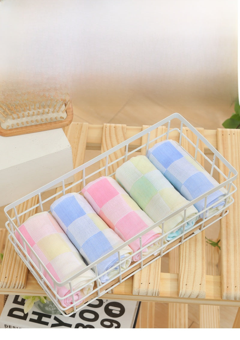 Soft And Absorbent Towels For Home Textiles & Decor, Ideal For Bath And Baby Use