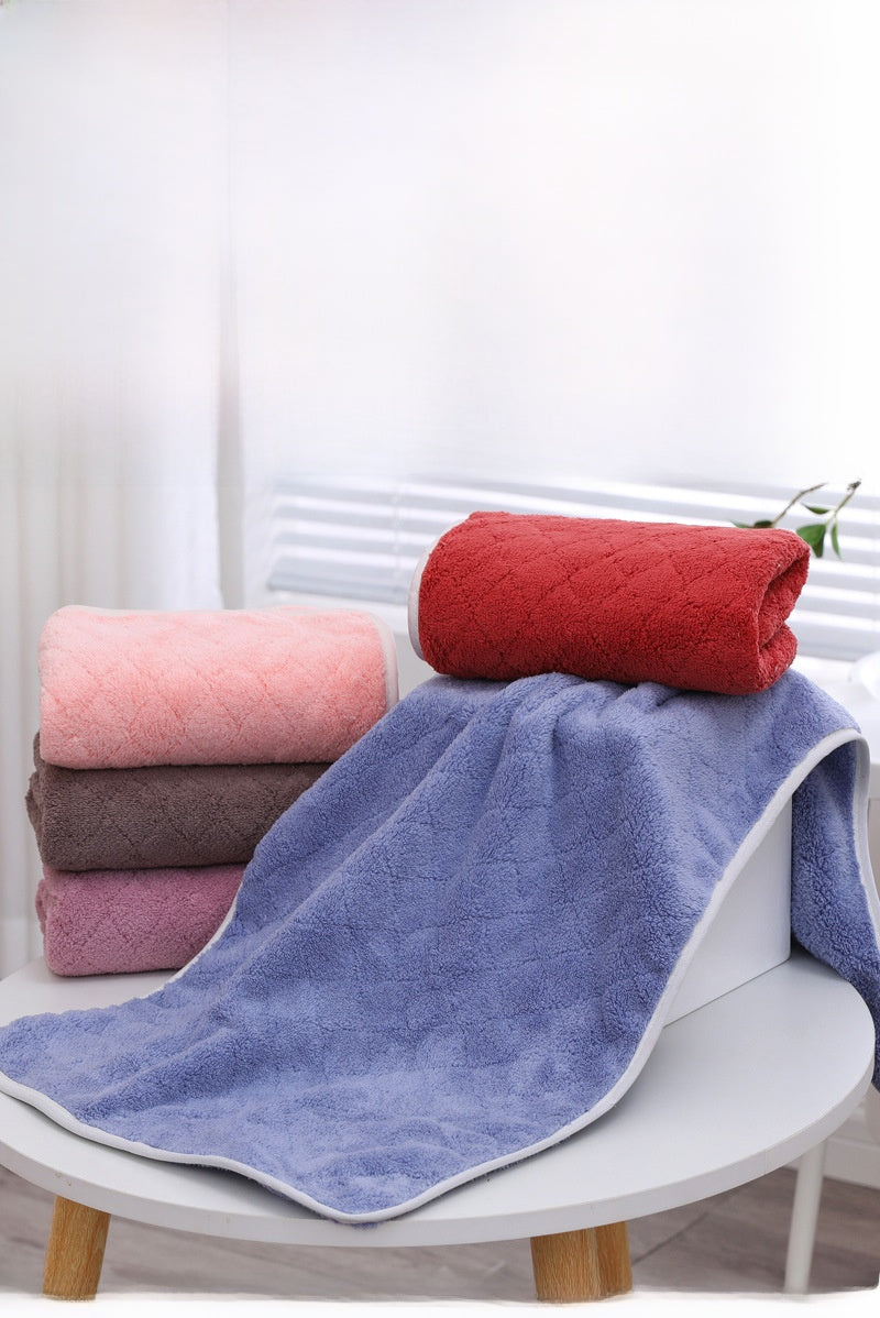 Soft And Absorbent Bath Towel For Everyday Use