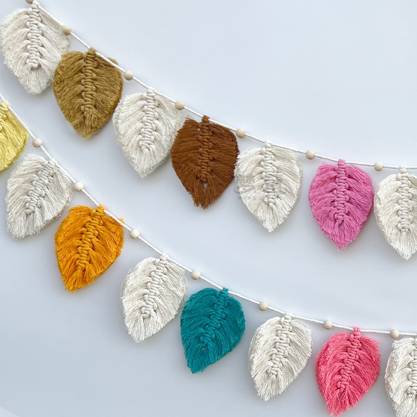 Cotton Leaves Wall Hanging Decor For Elegant Home Decoration
