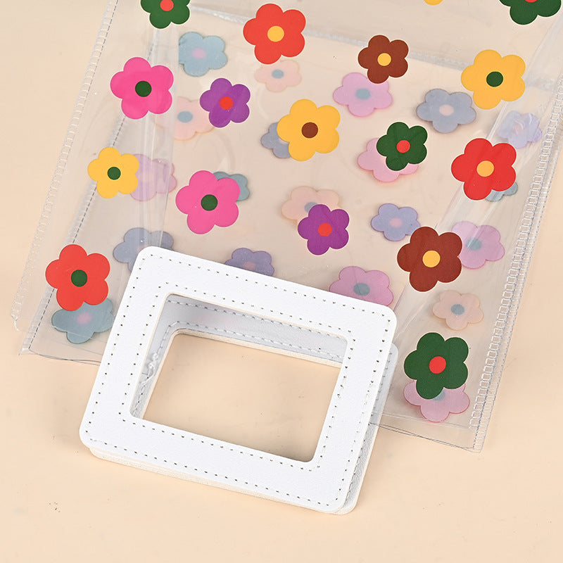 Plastic Handbag Suitable For Birthday Celebrations, Durable And Lightweight