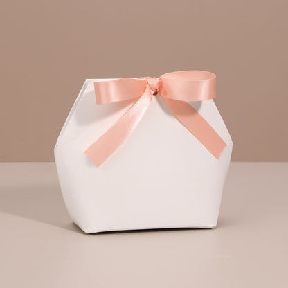 White Paper Gift Wrapping Supplies Paper Bag For Wedding Party With Elegant Wedding Style