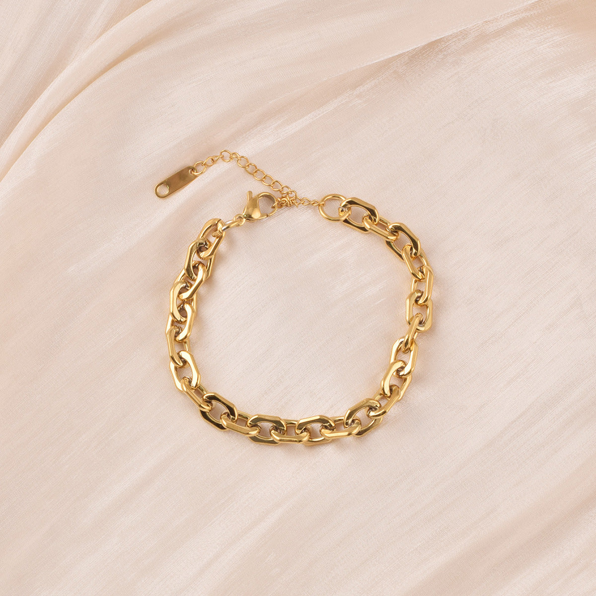 Rhombus Bracelet For Love Charms In Golden 304 Stainless Steel With PVD Coated Gold Plating