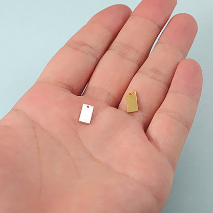 Square Pattern Jewelry Accessory In Steel Color, Made Of 304 Stainless Steel With Electroplated Finish