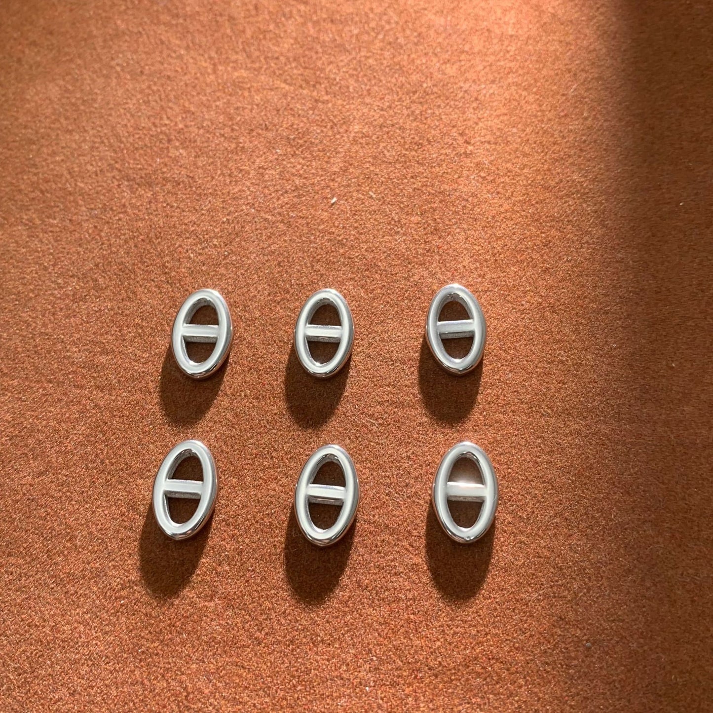 Titanium Steel Jewelry Buckle With Electroplated Finish, Perfect For Love Charms And Jewelry Accessories