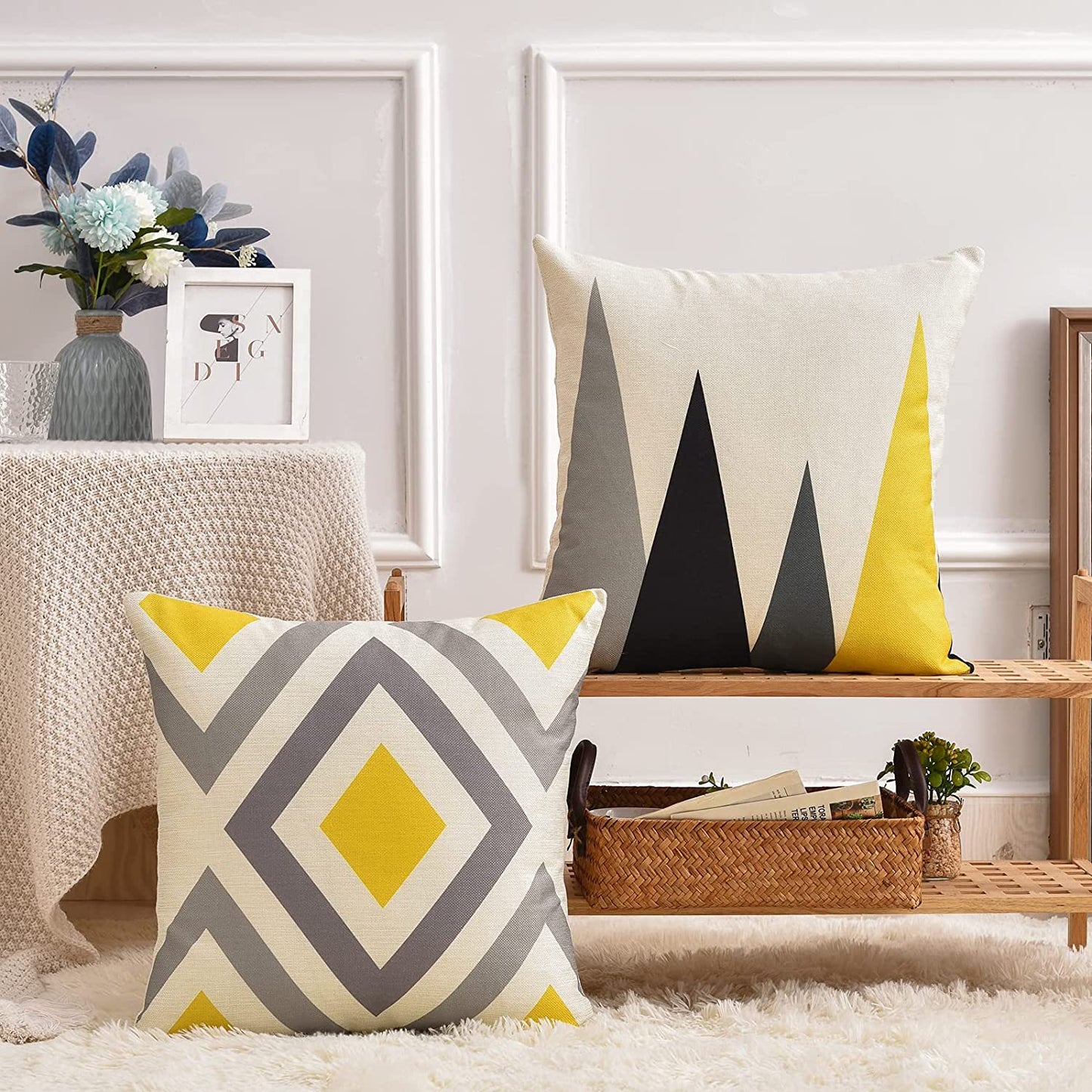 Geometric Pattern Decorative Throw Pillow For Sofa And Bed, Modern Design Cushion In Neutral Colors
