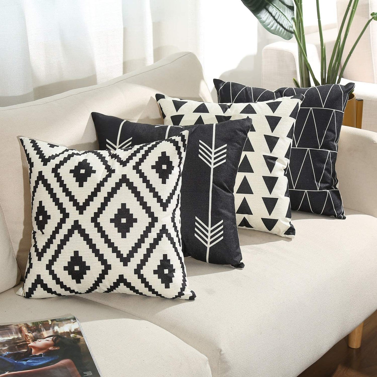 Geometric Pattern Decorative Throw Pillow For Sofa And Bed, Modern Design Cushion In Neutral Colors