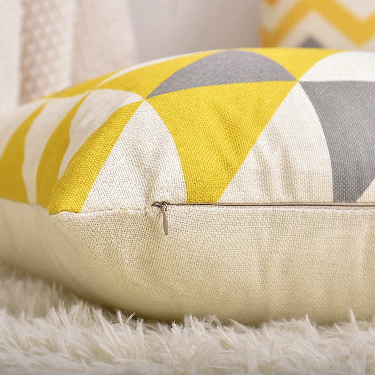 Geometric Pattern Decorative Throw Pillow For Sofa And Bed, Modern Design Cushion In Neutral Colors