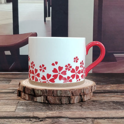 Retro Style Ceramic Mug Featuring Beautiful Flowers Design, Perfect For Coffee And Tea Lovers