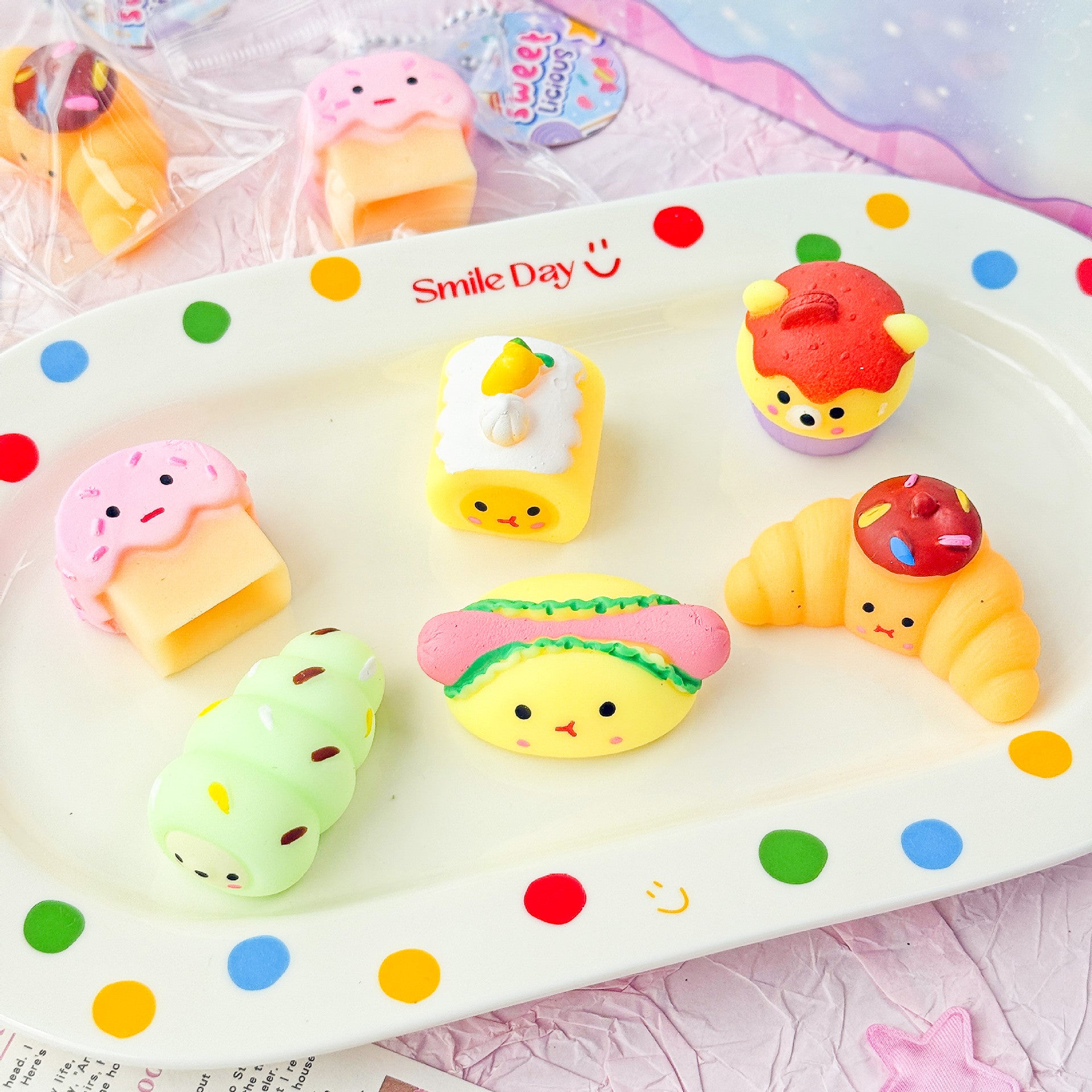 Plastic Squishy Toy For Stress Relief, Soft And Squeezable Sensory Toy