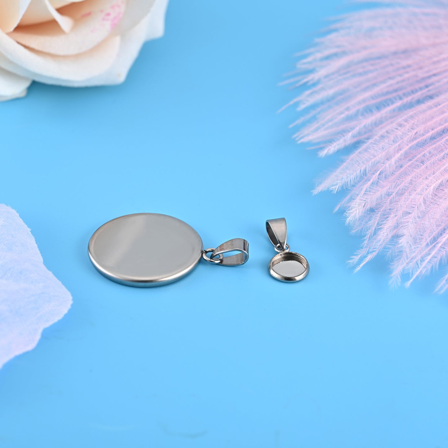 Princess Style Jewelry Accessories Featuring Round Pattern In Elegant Steel Color