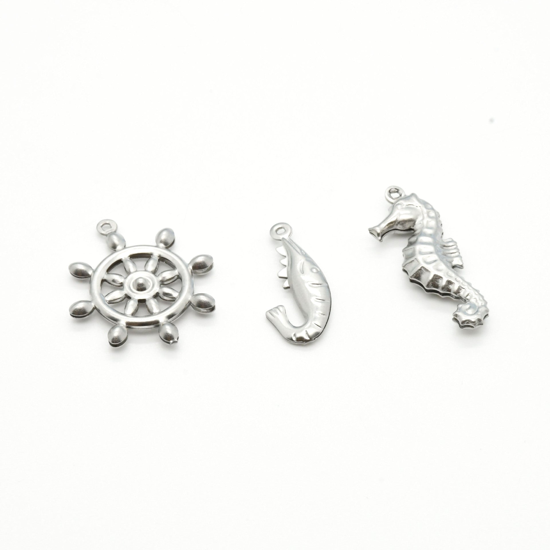 Cute Animal Pendant For Love Charms Made Of Durable 304 Stainless Steel
