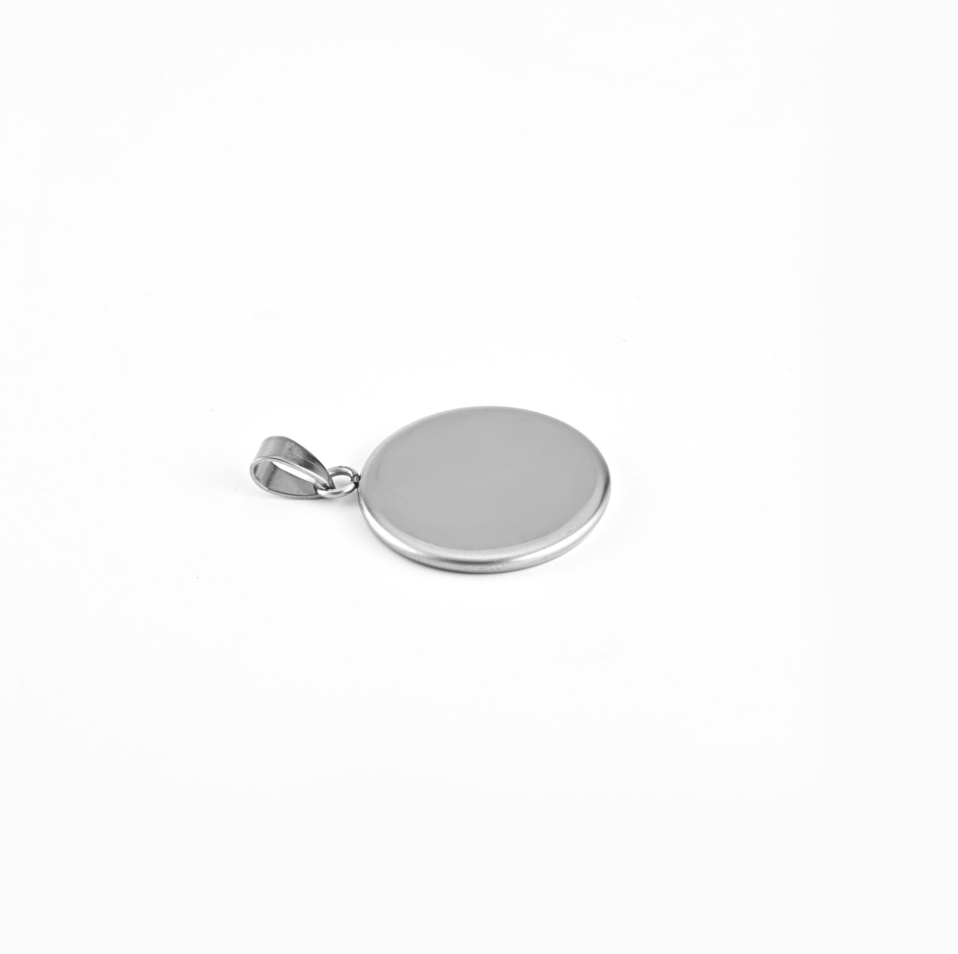 Princess Style Jewelry Accessories Featuring Round Pattern In Elegant Steel Color