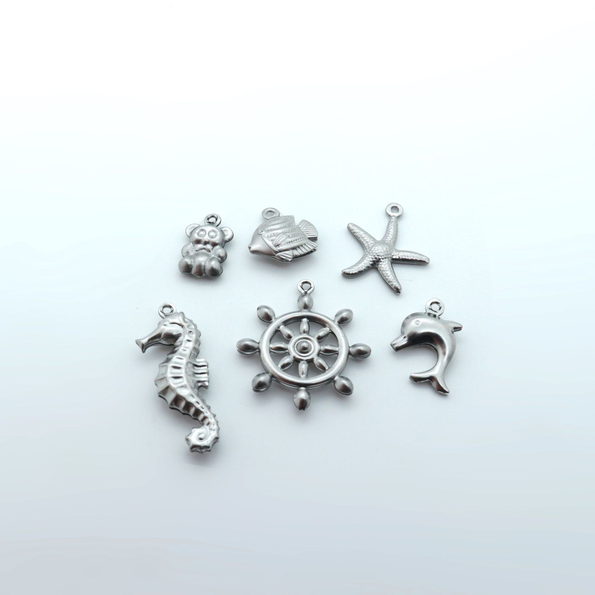 Cute Animal Pendant For Love Charms Made Of Durable 304 Stainless Steel