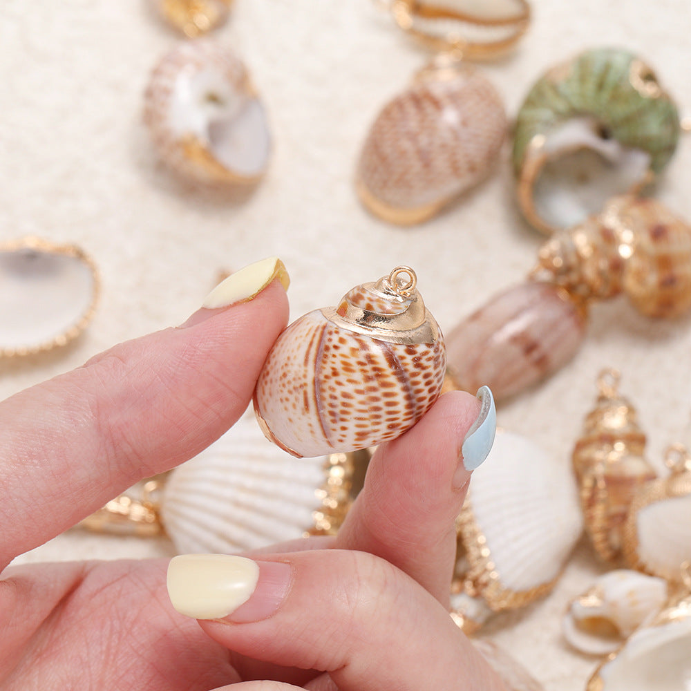 Original Design Jewelry Accessories Featuring Conch Pattern In Shell Material