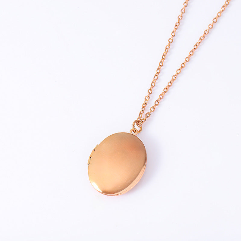 Oval Silver Necklace For Elegant Style And Versatile Wear