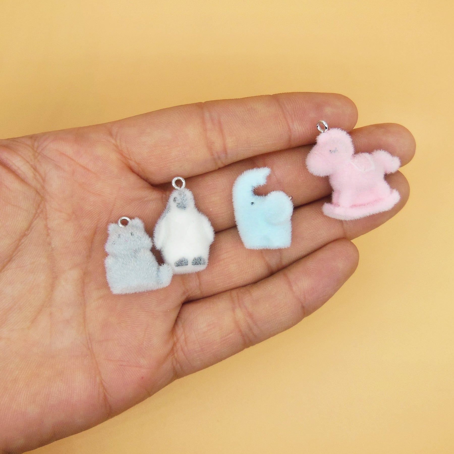 Flocking Resin Animal Love Charms Hanging Ornament