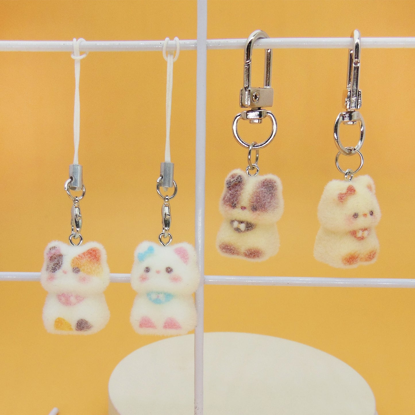 Resin Cat Love Charms Featuring Flocking Craftsmanship, Perfect Jewelry Accessories
