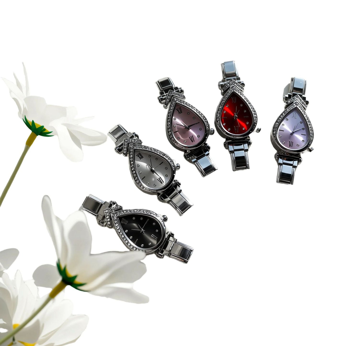 Quartz Watch With Stainless Steel Strap And Buckle, Featuring Ordinary Glass Mirror And Pointer Display, Includes Love Charms