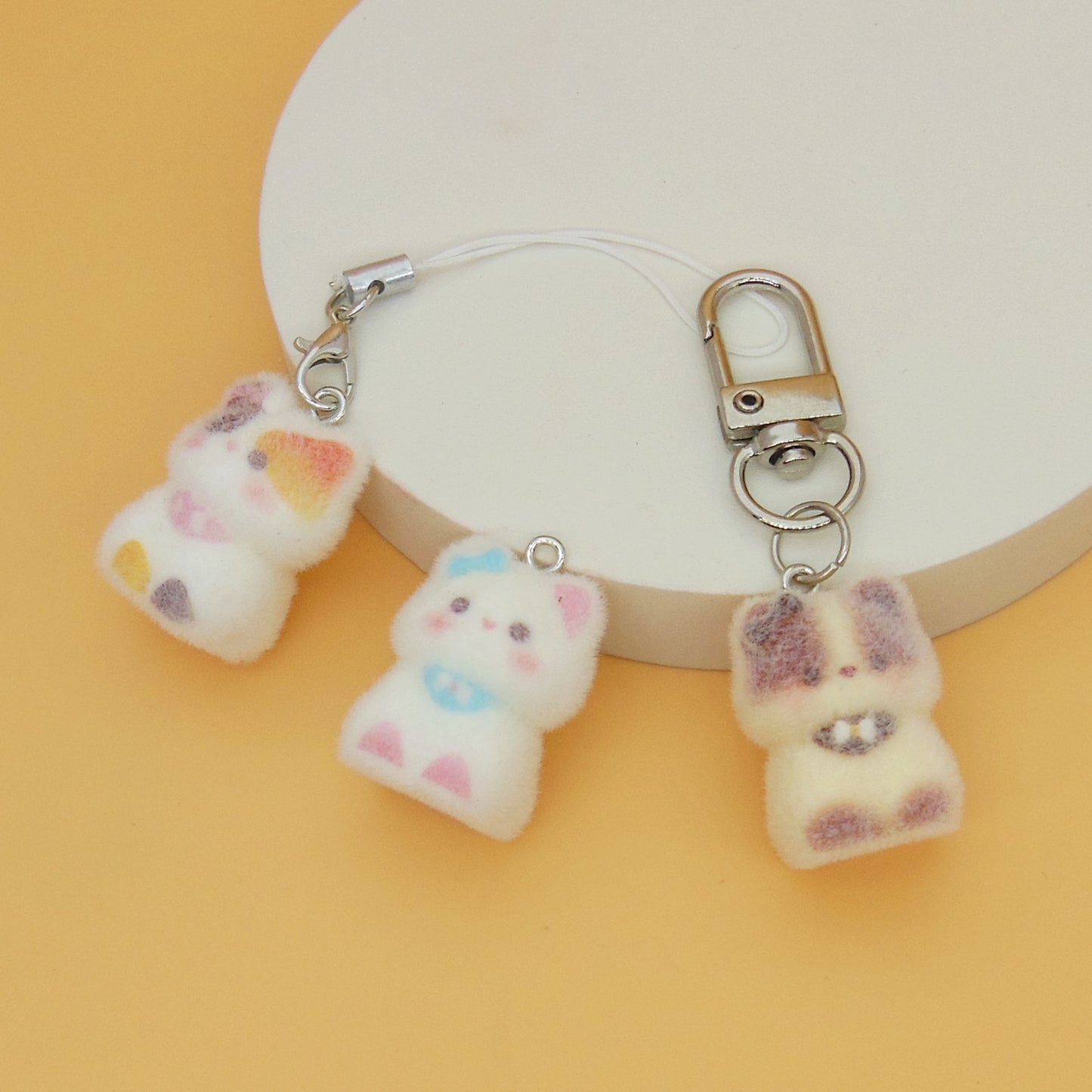 Resin Cat Love Charms Featuring Flocking Craftsmanship, Perfect Jewelry Accessories