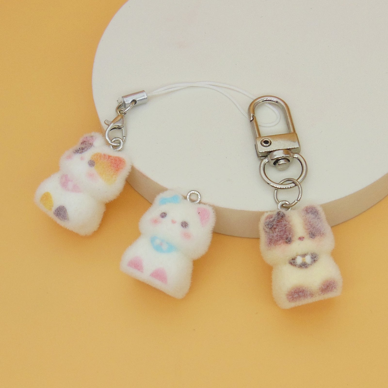 Resin Cat Love Charms Featuring Flocking Craftsmanship, Perfect Jewelry Accessories