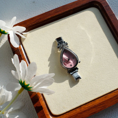 Quartz Watch With Stainless Steel Strap And Buckle, Featuring Ordinary Glass Mirror And Pointer Display, Love Charms