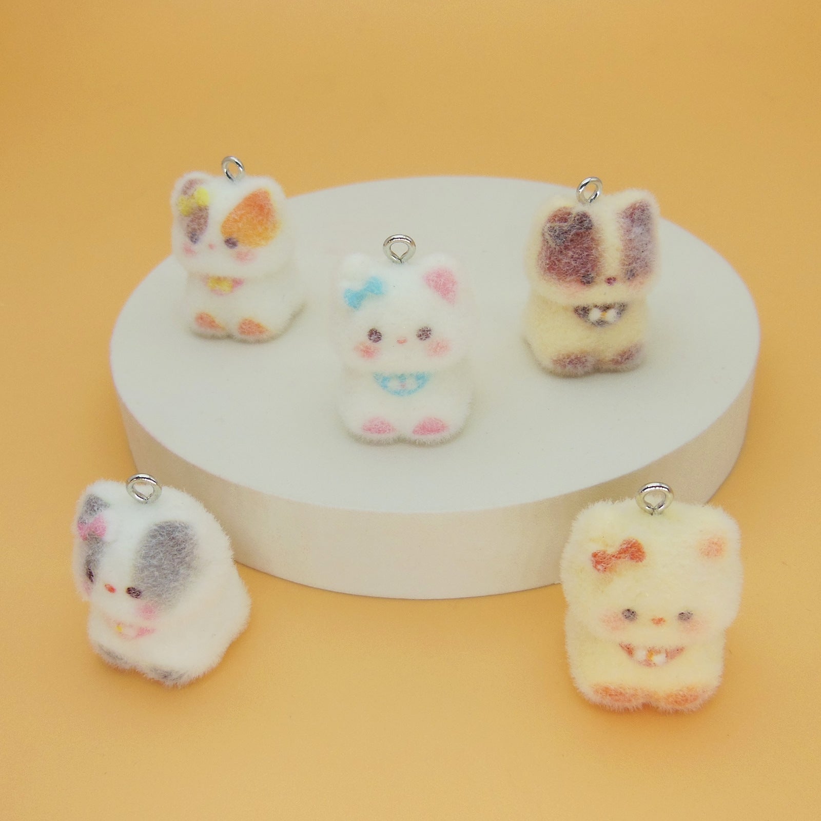 Resin Cat Love Charms Featuring Flocking Craftsmanship, Perfect Jewelry Accessories