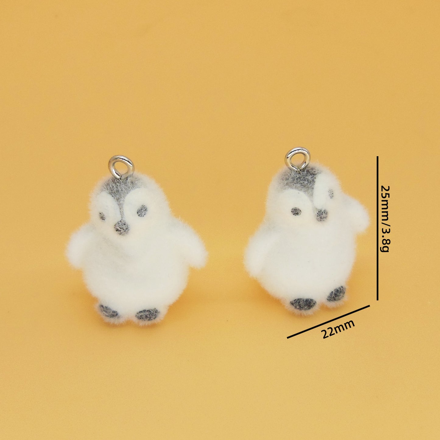 Resin Animal Key Chain Featuring Love Charms, Available In Colour, Perfect For Key Chains Accessories