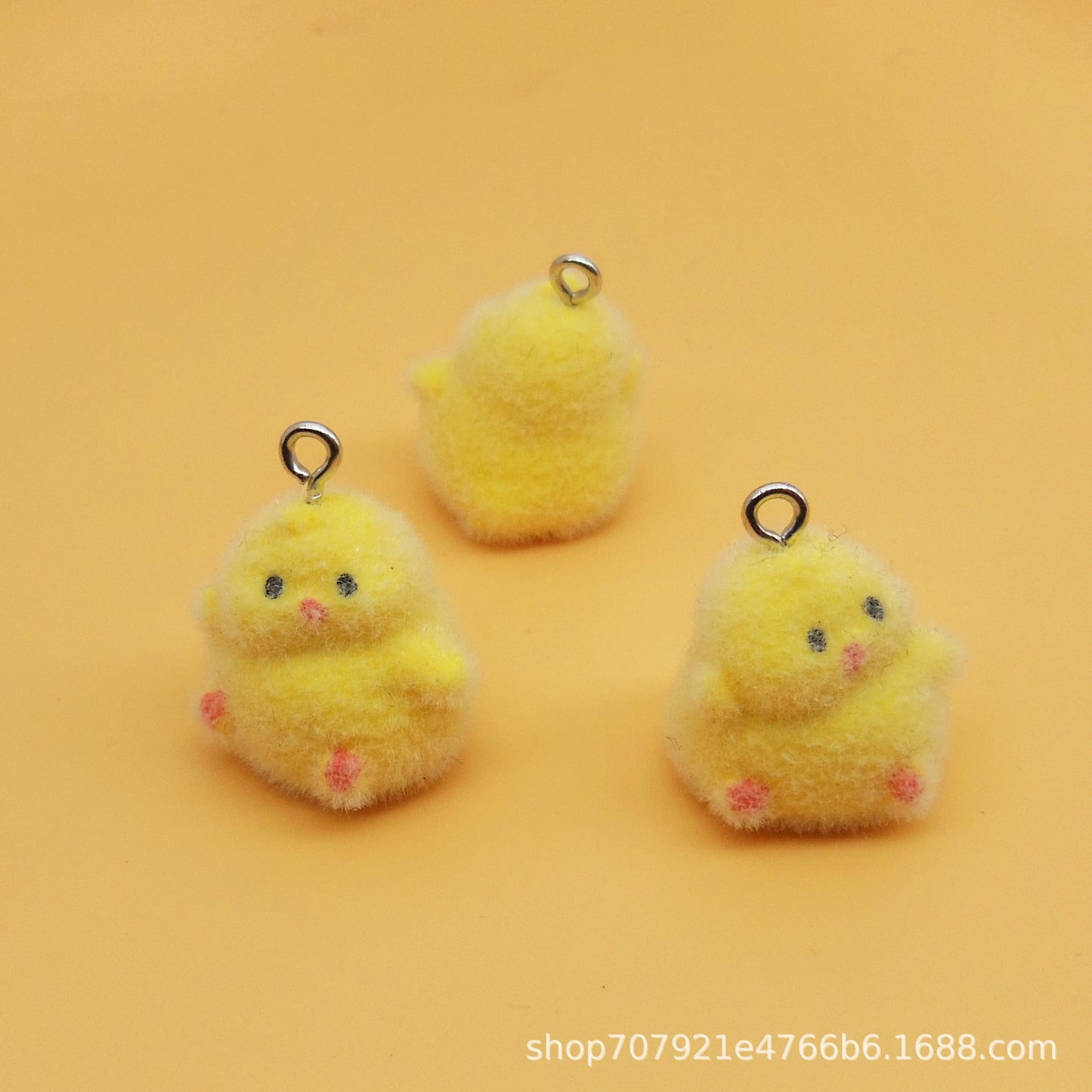 Resin Animal Key Chain Featuring Love Charms, Available In Colour, Perfect For Key Chains Accessories