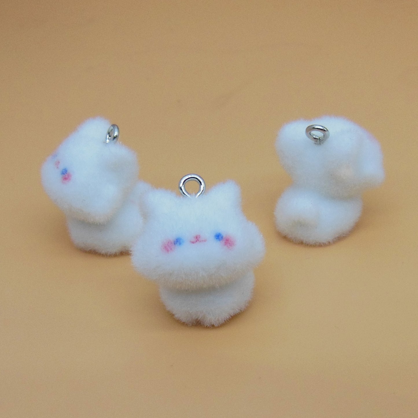 Resin Animal Key Chain Featuring Love Charms, Available In Colour, Perfect For Key Chains Accessories