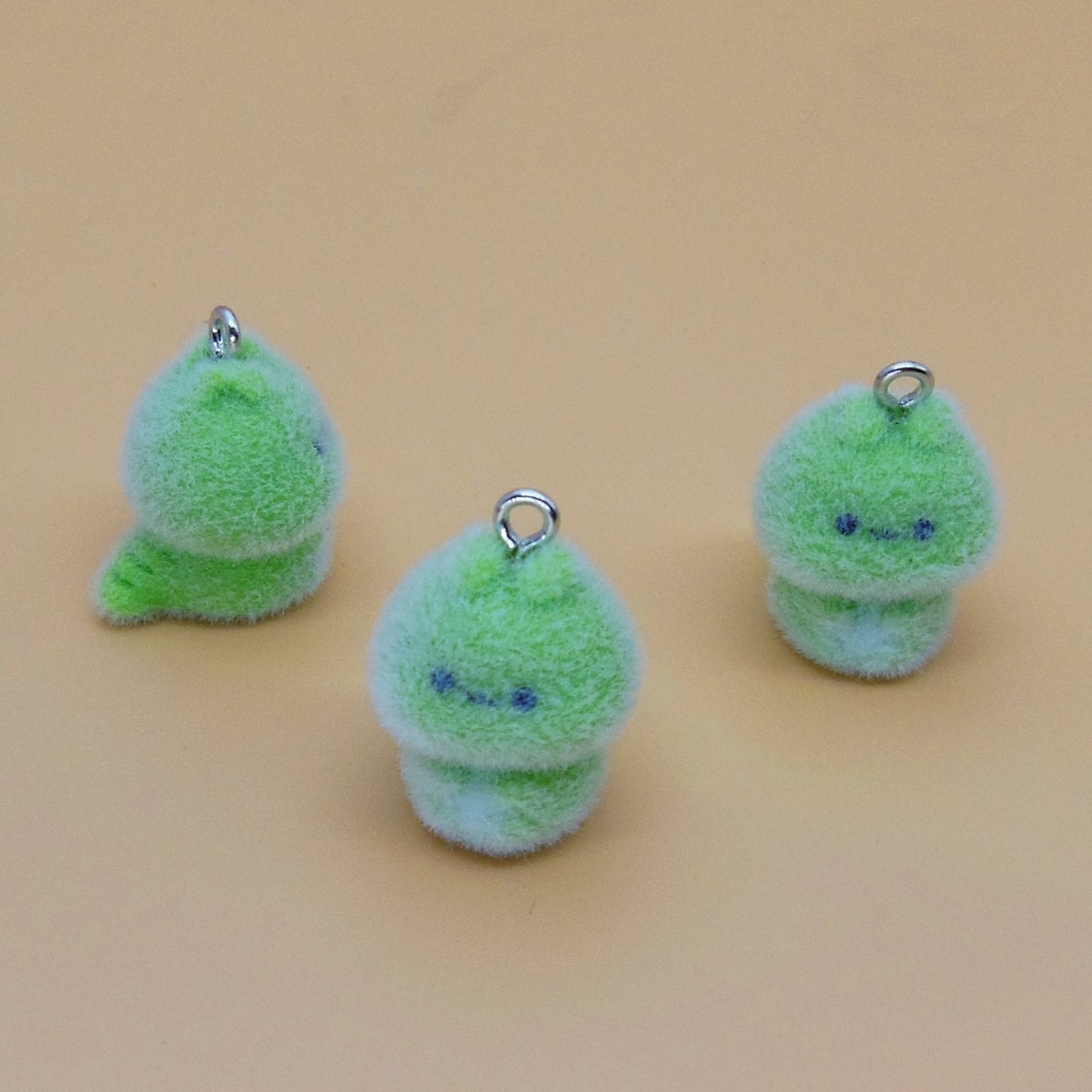 Resin Animal Key Chain Featuring Love Charms, Available In Colour, Perfect For Key Chains Accessories