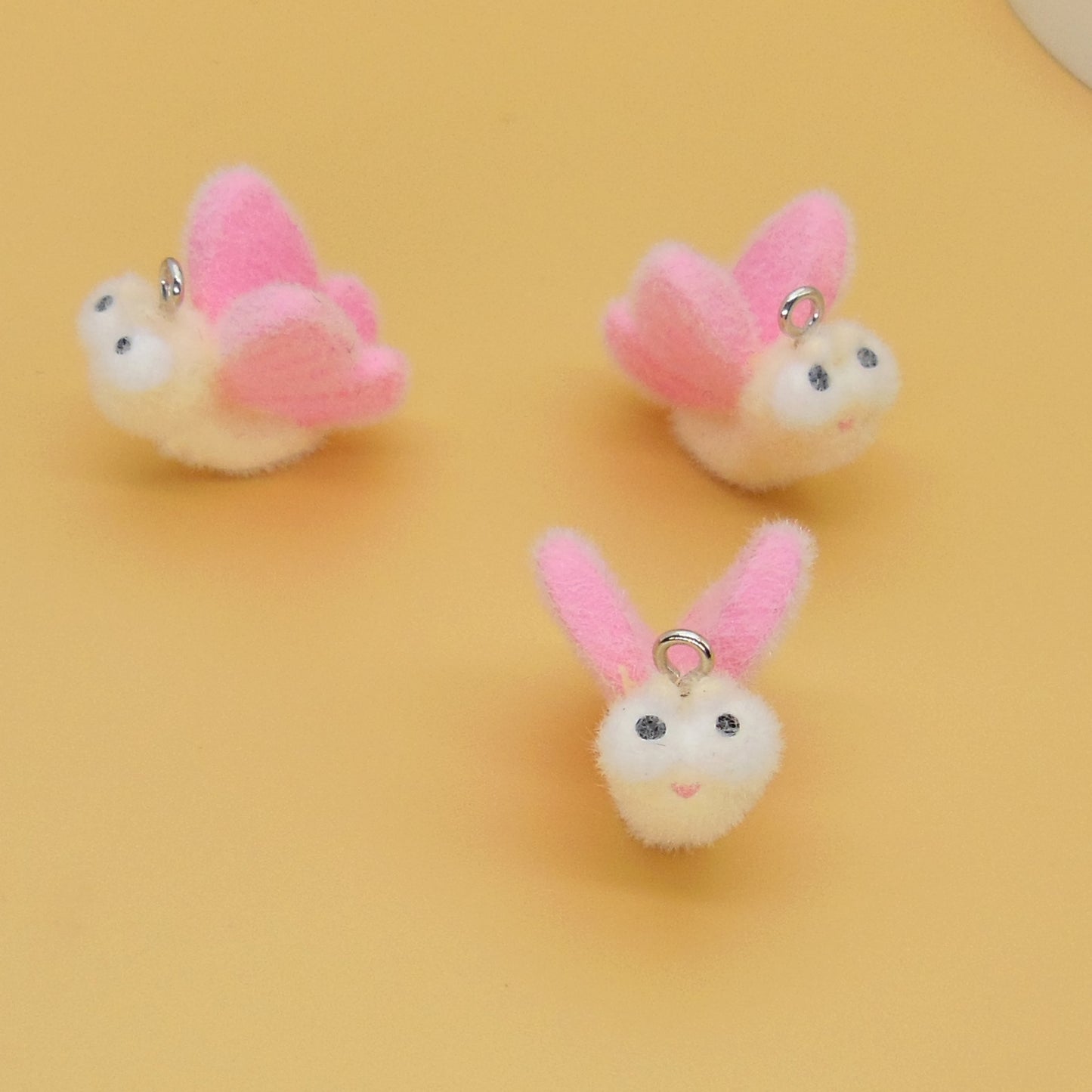 Resin Animal Key Chain Featuring Love Charms, Available In Colour, Perfect For Key Chains Accessories
