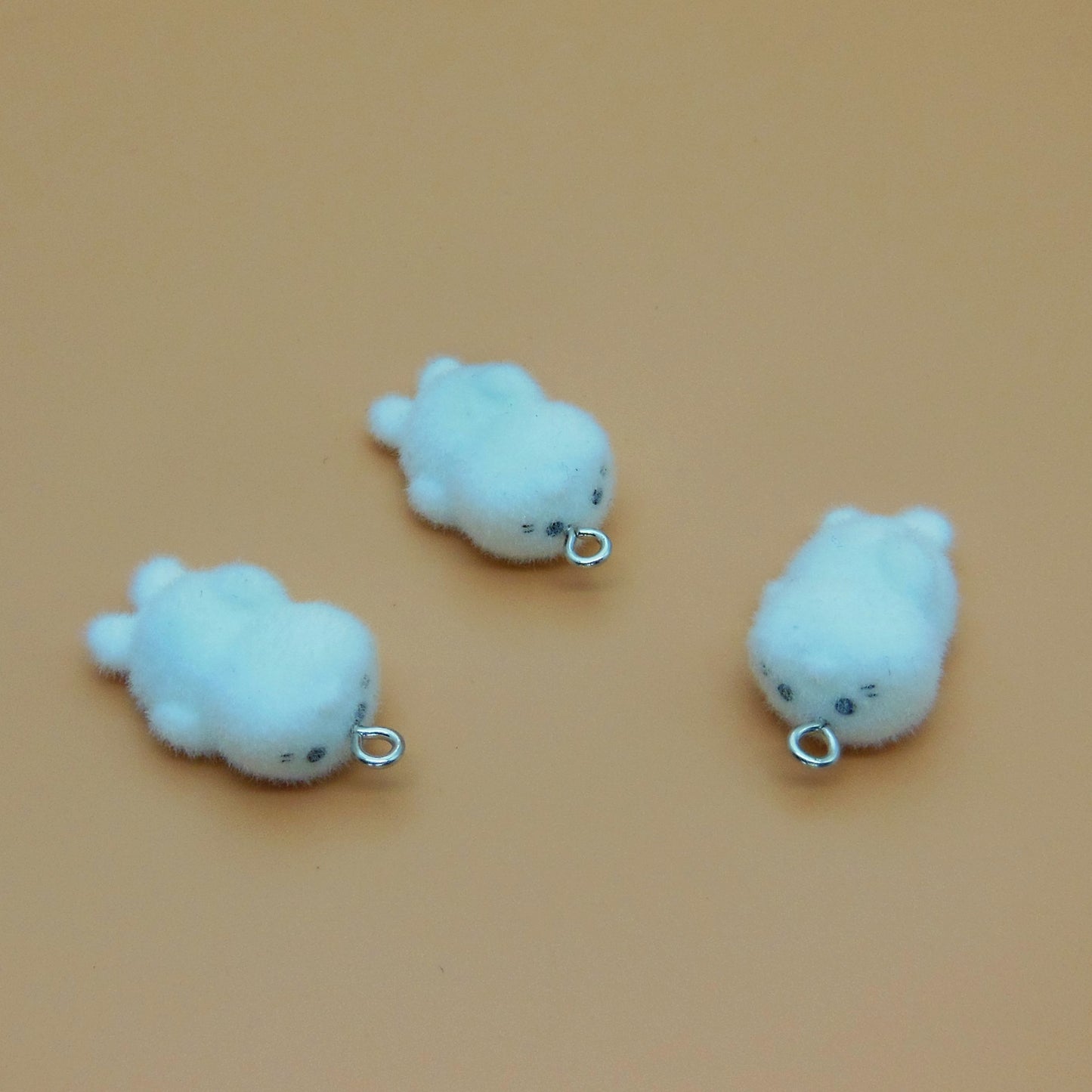 Resin Animal Key Chain Featuring Love Charms, Available In Colour, Perfect For Key Chains Accessories